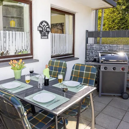 Harzer Bergwind Andreasberg, 1 Hund Bis 30kg Willkommen, Grosse Eingezaeunte Terrasse Mit Gasgrill アパート ザンクト・アンドレーアスベルク
